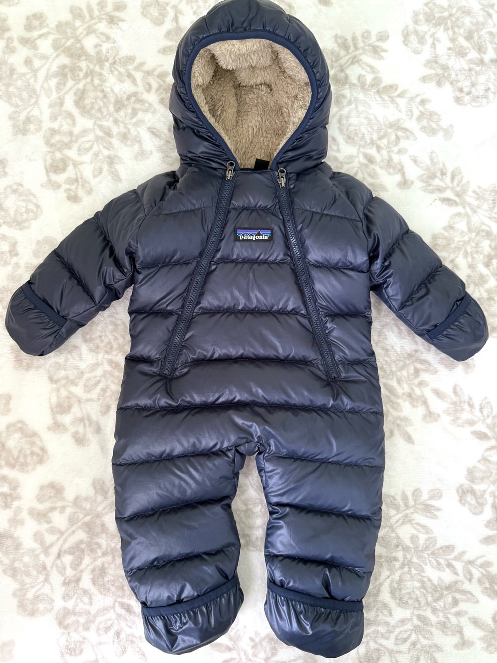 Patagonia Navy Quilted Infant Hi-Loft Down Bunting with Sherpa Hood